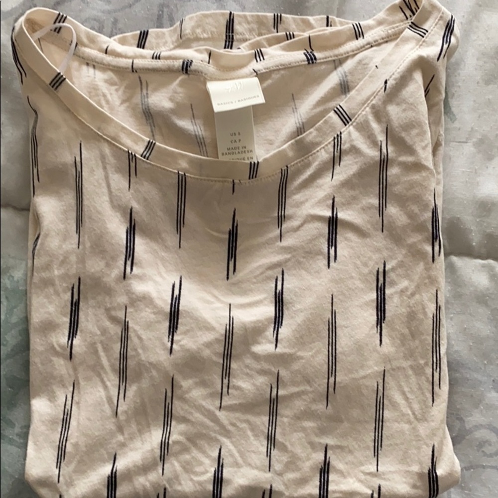 H&M t-shirt